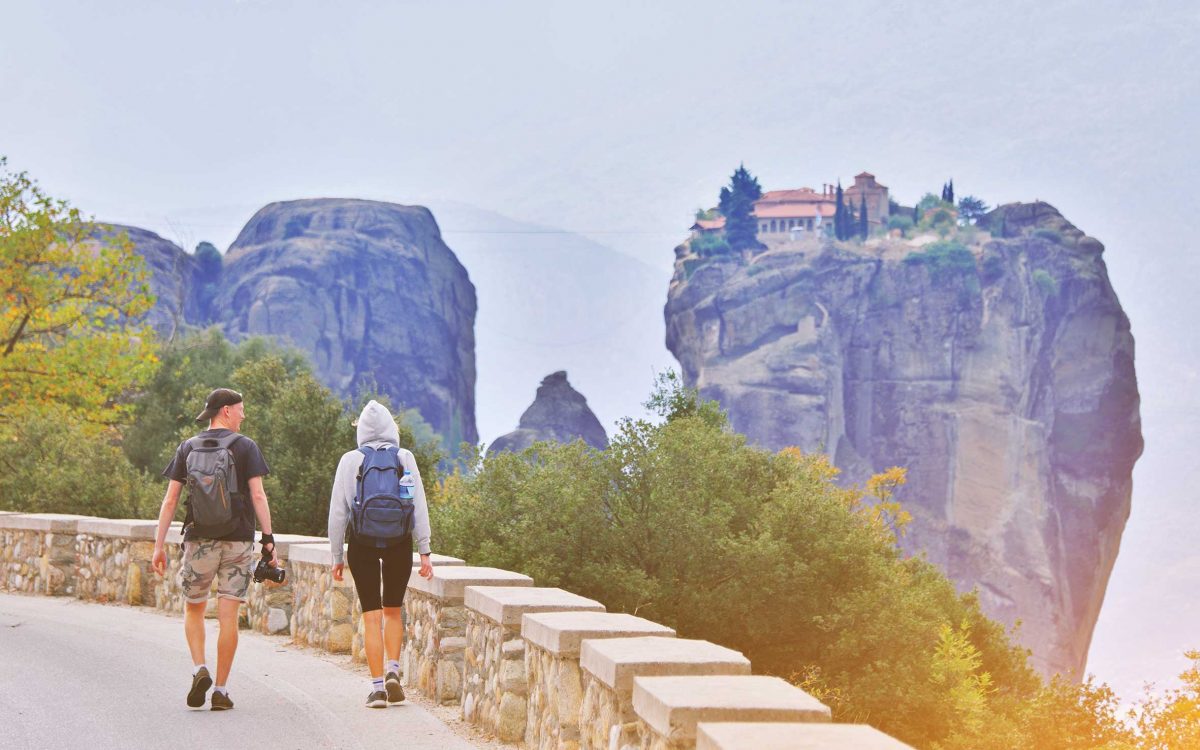 meteora_tourists_shutter-1200x750.jpg